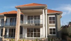5 bedrooms house for sale in Kitende 25 decimals at $400,000