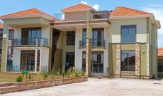 5 Bedrooms house for sale in Akright at 600,000 USD