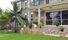 6 bedrooms house for sale in Buziga with lake view at $400,000