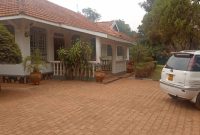 4 bedrooms house for rent in Kololo at 3,500 USD