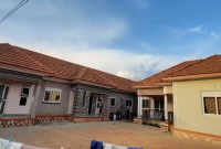 6 rental houses for sale in Kulambiro 4m monthly at 500m
