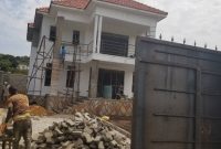 4 bedrooms house for sale in Lutembe Entebbe at 350m