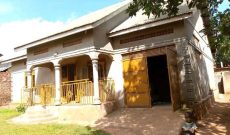 3 bedrooms house for sale in Kawempe 150m