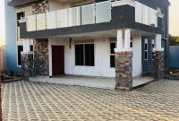 4 bedrooms house for sale in Kyanja with swimming pool at 500m