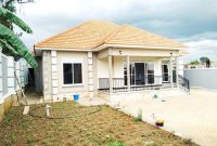4 bedrooms house for sale in Kira Mulawa 16 decimals at 380m