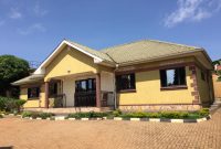 3 bedrooms house for sale in Entebbe at 400m