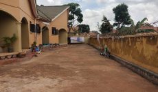 5 rental units for sale in Konge Buziga 3.5m monthly at 400m