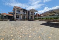 5 bedrooms house for sale in Kitende 25 decimals at $400,000