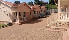 6 rental units for sale in Kyambogo4.2m monthly at 450m