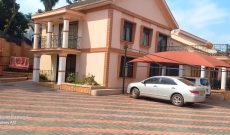 4 bedrooms house for sale in Najjanankumbi 25 decimals at 600m