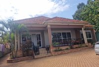 4 bedrooms house for sale in Najjera 16 decimals at 350m