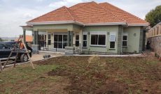 3 bedrooms house for sale in Akright 20 decimals at 760m