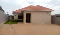 4 bedrooms house for sale in Kyanja 12 decimals at 420m