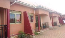 5 rental houses for sale in Kawuku at 200m