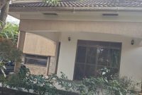 4 bedrooms house for sale in Ntinda 12 decimals at 800m