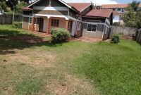 3 bedrooms house for rent in Mbuya at 2m per month