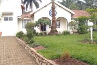 4 bedrooms house for rent in Kololo at $4,000