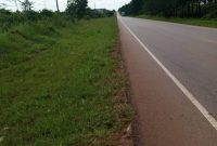 10 acres of commercial land for sale in Nakasongola Gulu Highway at 15m per acre