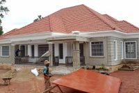 4 bedrooms house for sale in Kira on quarter an acre at 660m