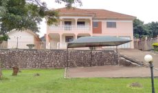 5 bedrooms house for sale in Naguru at $500,000