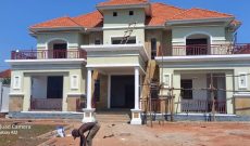 6 bedrooms mansion for sale in Munyonyo with lake view at $650,000