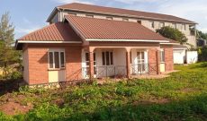 3 bedrooms house for sale in Kira Mamerito Rd at 120m