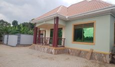 3 bedrooms house for sale in Bwebajja at 300m