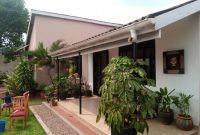 3 bedrooms house for sale in Ntinda at $1,000 per month