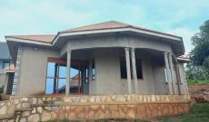 3 bedrooms house for sale in Kitende Lumuli 50x80ft Ndagano at 110m