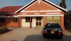 3 bedrooms house for sale in Namugongo 15 decimals at 270m