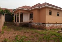 3 bedrooms house for sale in Namugongo Sonde at 130m