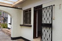 3 bedrooms house for rent in Ntinda $1,300 per month