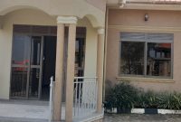 3 bedrooms house for sale in Garuga at 320m