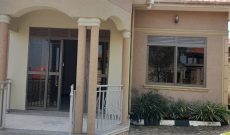 3 bedrooms house for sale in Garuga at 320m