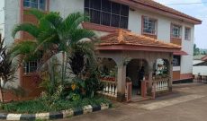 6 bedrooms house for sale in Bugolobi on 42 decimals at 650,000 USD