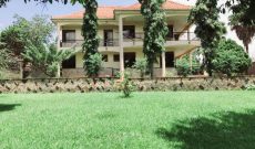 5 bedrooms house for sale in Kiwatule on half acre at 750,000 USD