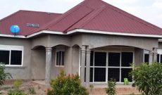 3 bedrooms shell house for sale in Gayaza Kabubu at 160m