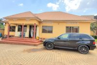 4 Bedrooms house for sale in Kyanja 23 decimals at 500m
