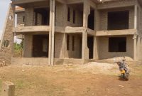 5 bedrooms shell house for sale in Nkumba Entebbe 20 decimals at 300m