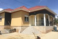4 bedrooms house for sale in Kyanja 22 decimals at 500m