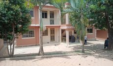 2 bedrooms condominium apartment for sale in Kyanja at 170m