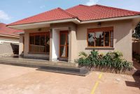 4 bedrooms house for sale in Gayaza Naalya 300m