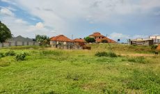 35 decimals plot of land for sale in Kyanja at 400m