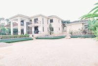 6 bedrooms mansion for sale in Namugongo 30 decimals at 1billion shillings