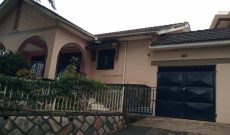 4 bedrooms house for sale in Naguru at $550,000