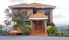 5 bedrooms house for sale in Akright City Entebbe Road 800m