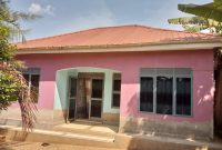 3 bedrooms house for sale in Kasangati 35m shillings