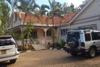 4 bedrooms house for sale in Ntinda at 450,000 USD