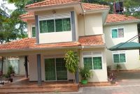 4 bedrooms house for rent in Muyenga $1300