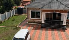 3 bedrooms house for sale in Kitende 23 decimals at 450m